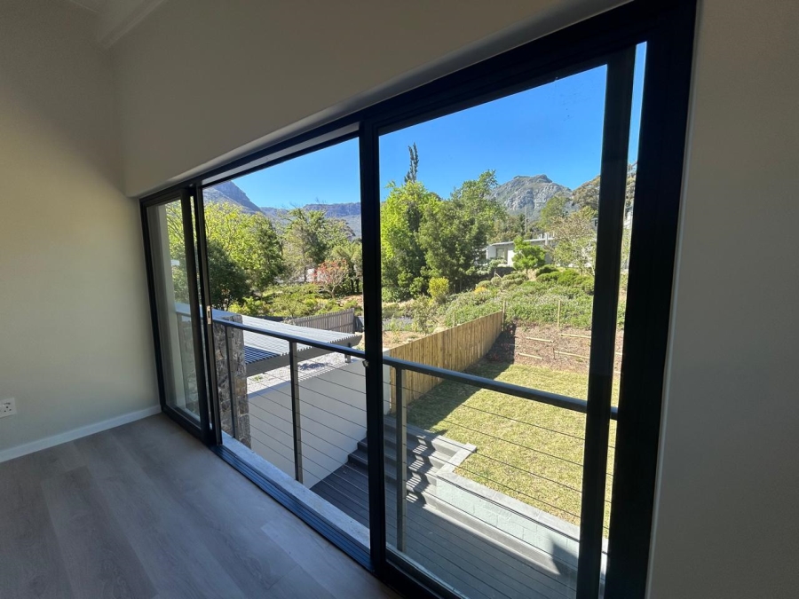 4 Bedroom Property for Sale in Hout Bay Western Cape